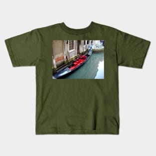 Venice Italy 12 Kids T-Shirt